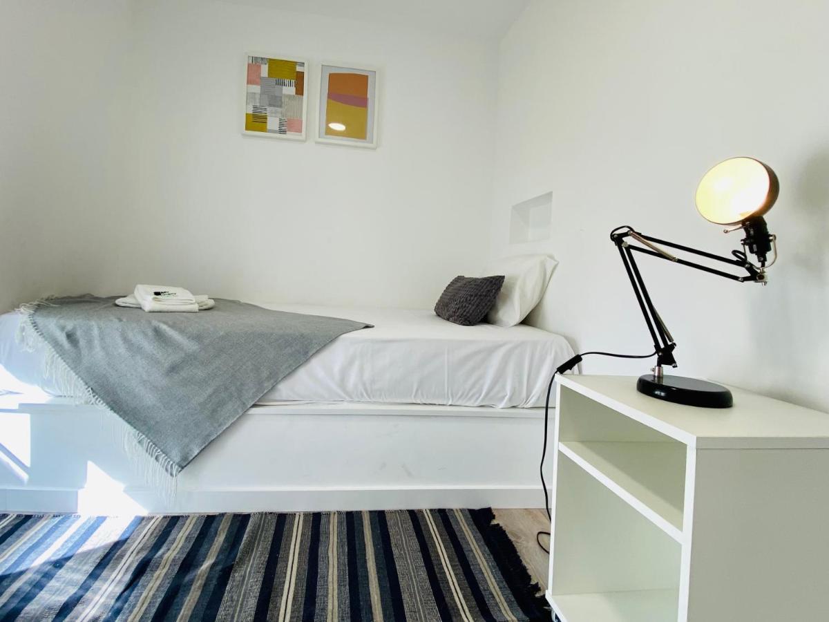 Tia Anica House I - Apartment With Terrace In Central Fuseta Beach Village Ngoại thất bức ảnh